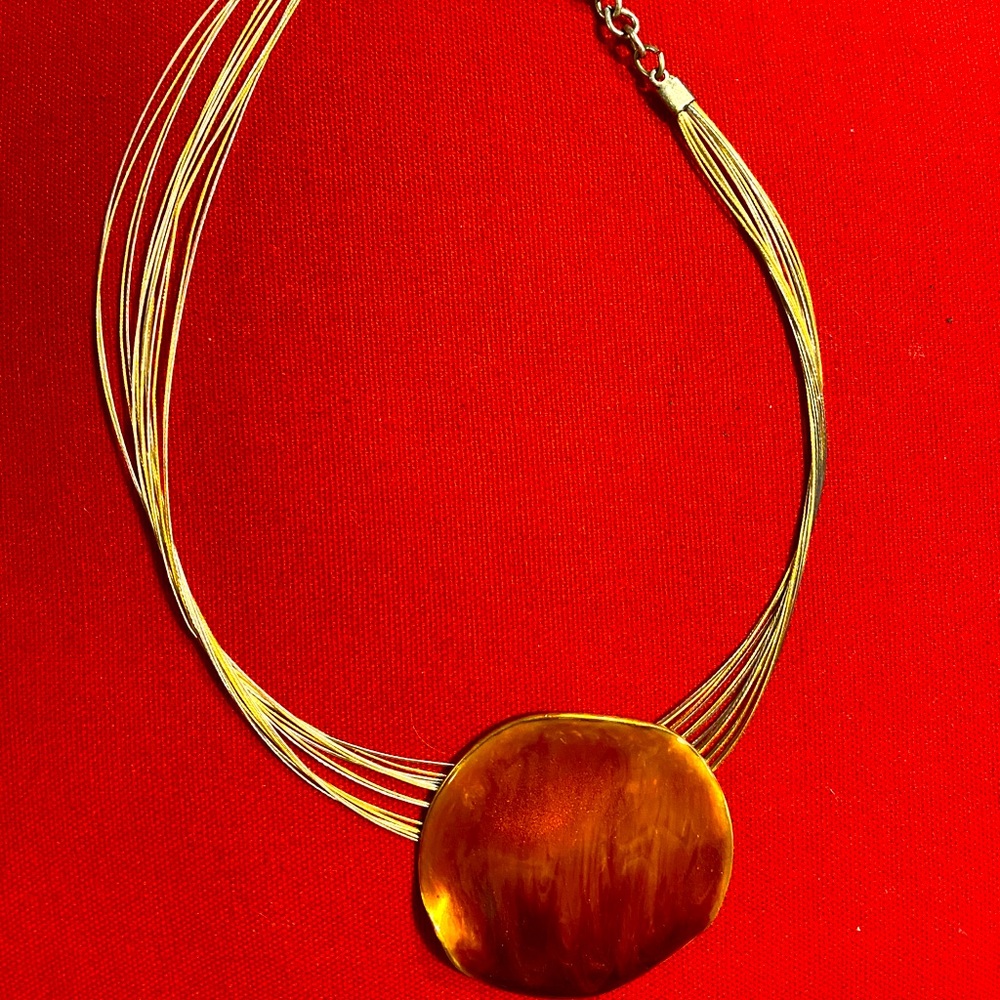 Choker style necklace